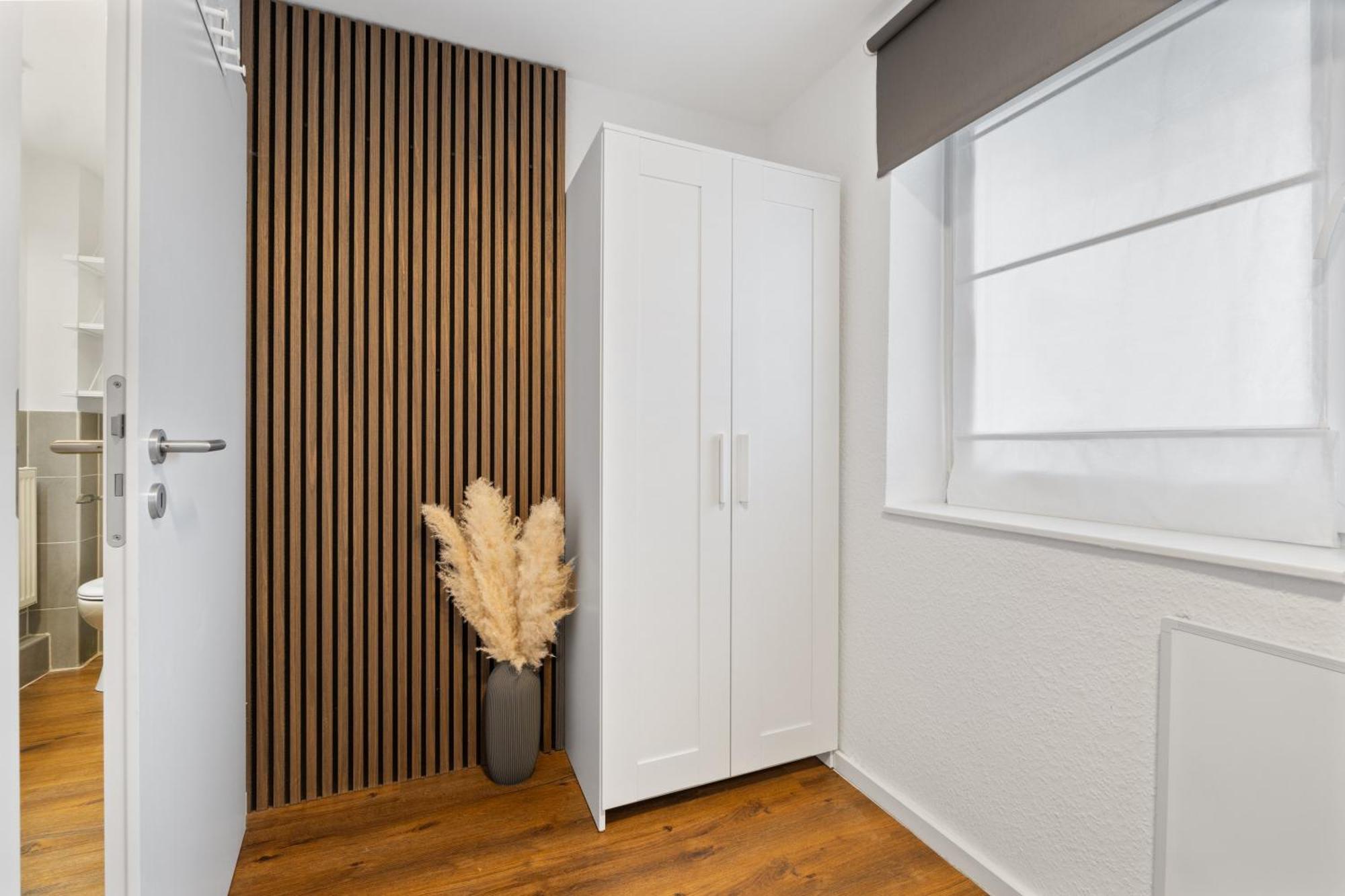Modernes Apartement Am Rhein In Ruhiger Lage Köln Eksteriør billede